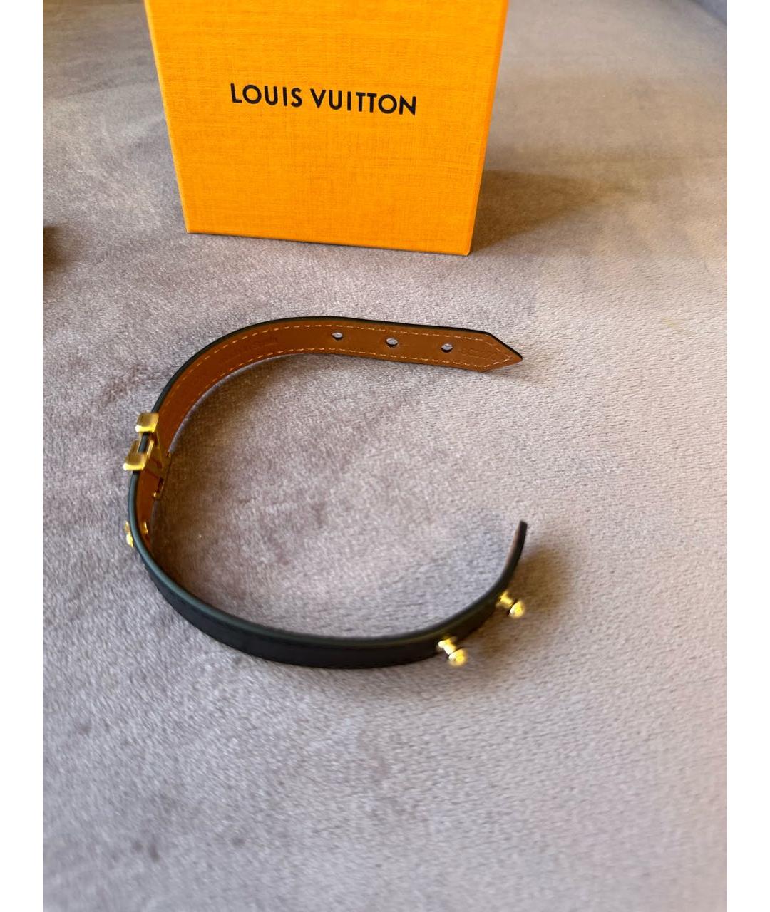 LOUIS VUITTON Черный кожаный браслет, фото 5
