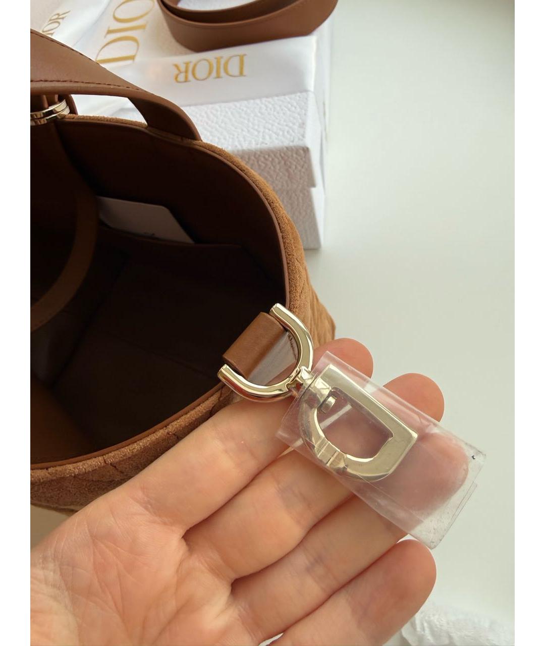 CHRISTIAN DIOR Коричневая замшевая сумка через плечо, фото 3