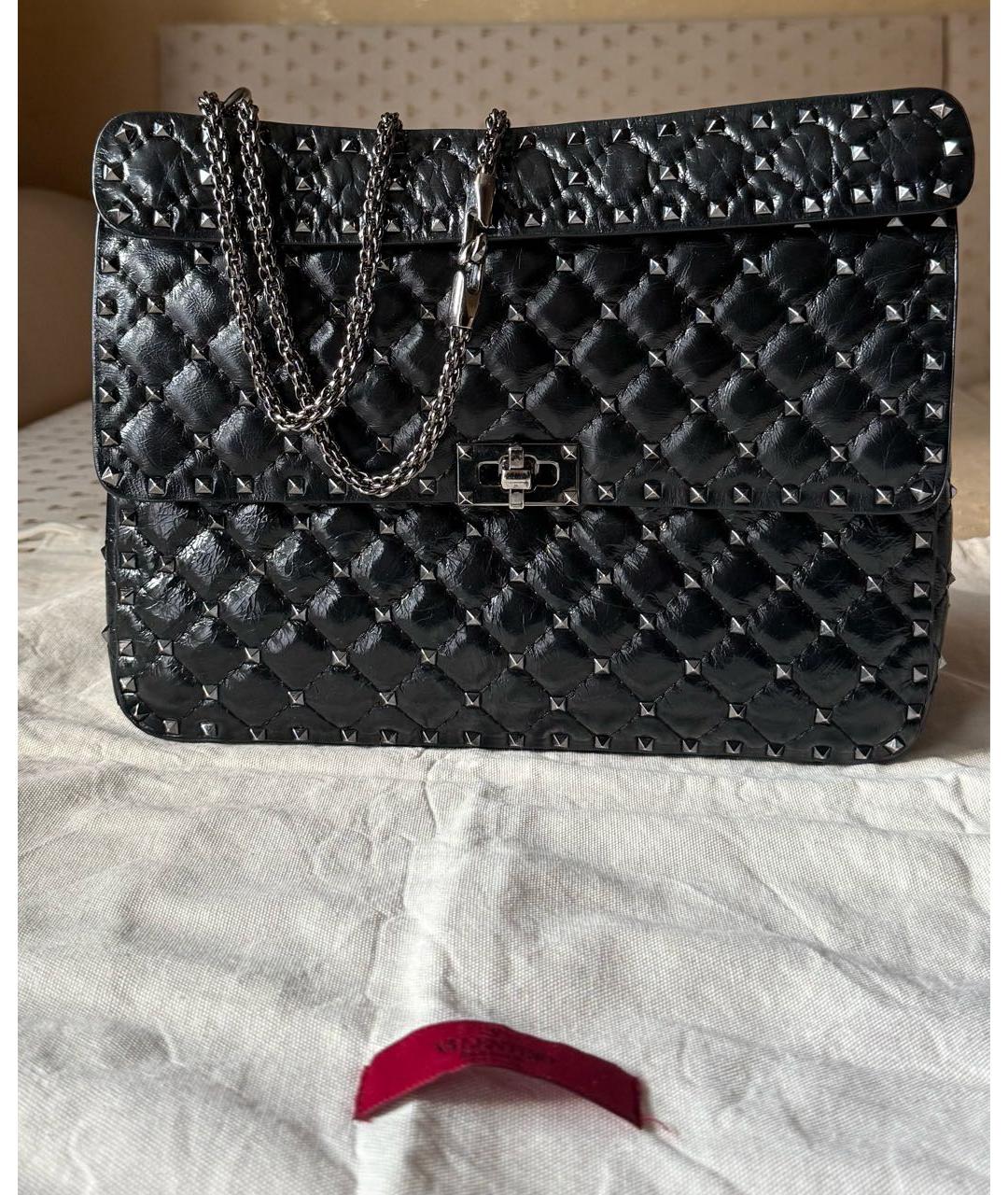 VALENTINO Черная сумка тоут из лакированной кожи, фото 5