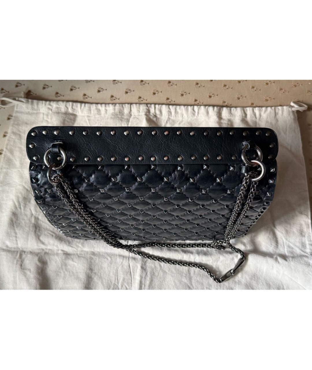 VALENTINO Черная сумка тоут из лакированной кожи, фото 3