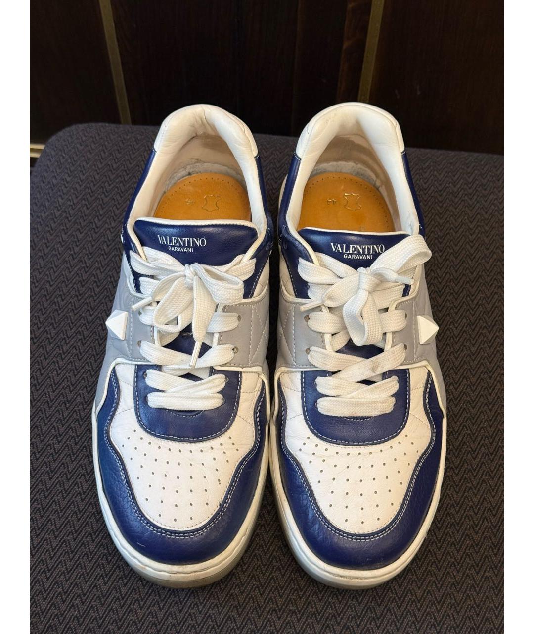 VALENTINO Белые кожаные низкие кроссовки / кеды, фото 2