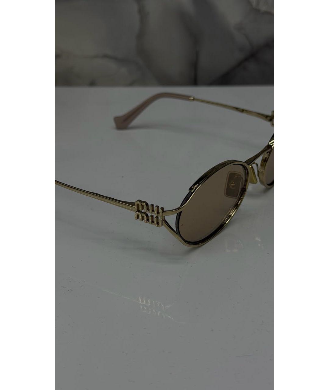 MIU MIU Золотые металлические солнцезащитные очки, фото 3