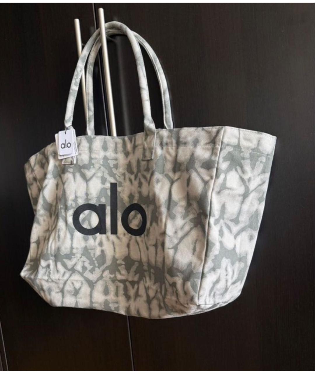 ALO YOGA Серая тканевая дорожная/спортивная сумка, фото 2