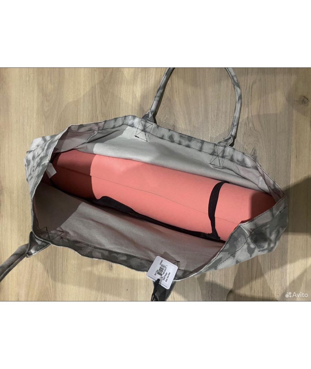 ALO YOGA Серая тканевая дорожная/спортивная сумка, фото 4