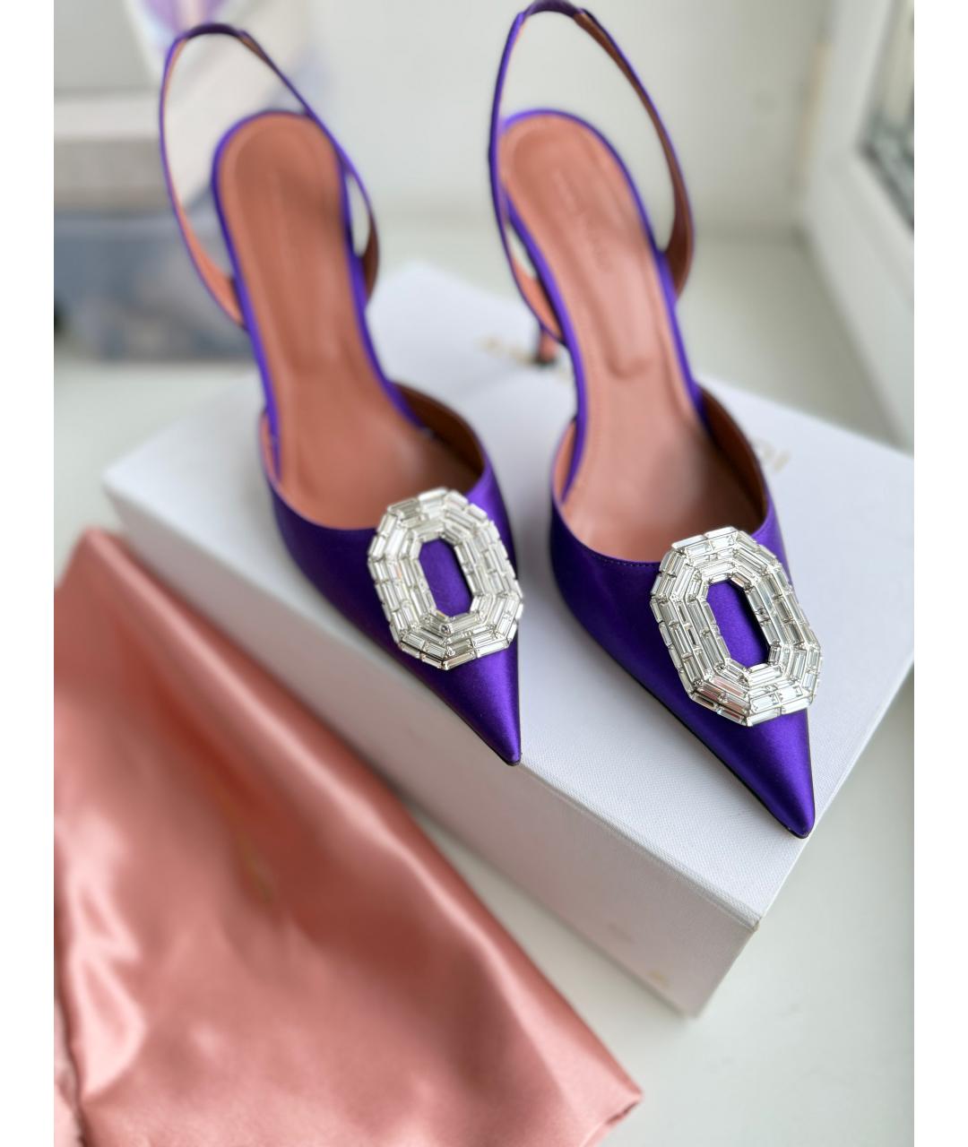 Amina Muaddi Фиолетовые текстильные лодочки на низком каблуке, фото 3