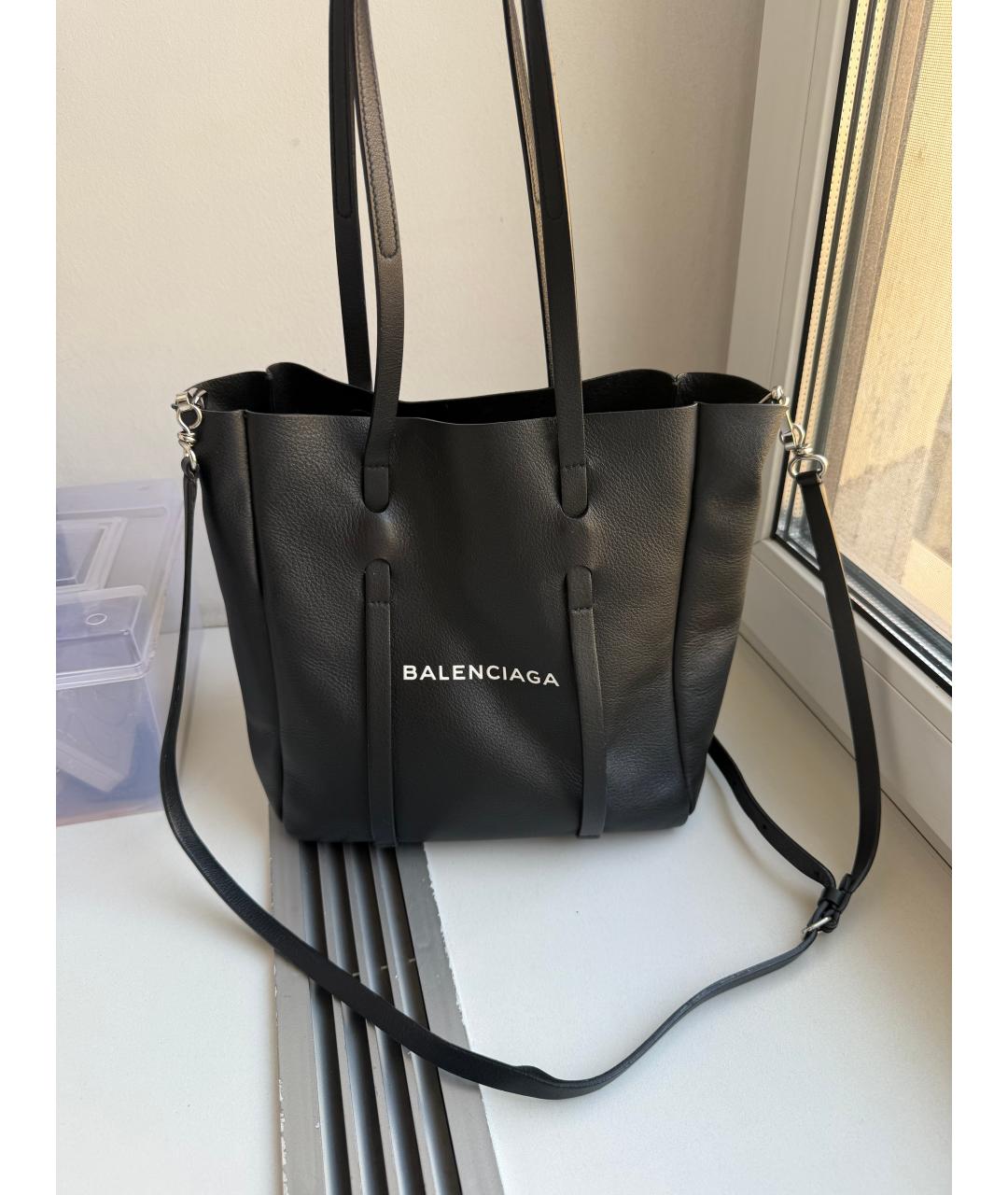 BALENCIAGA Черная кожаная сумка тоут, фото 2