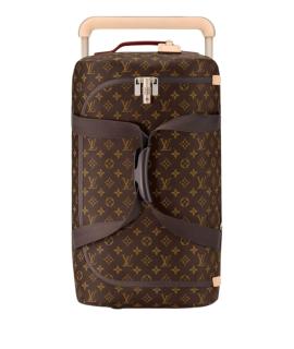 LOUIS VUITTON Дорожная и спортивная сумка