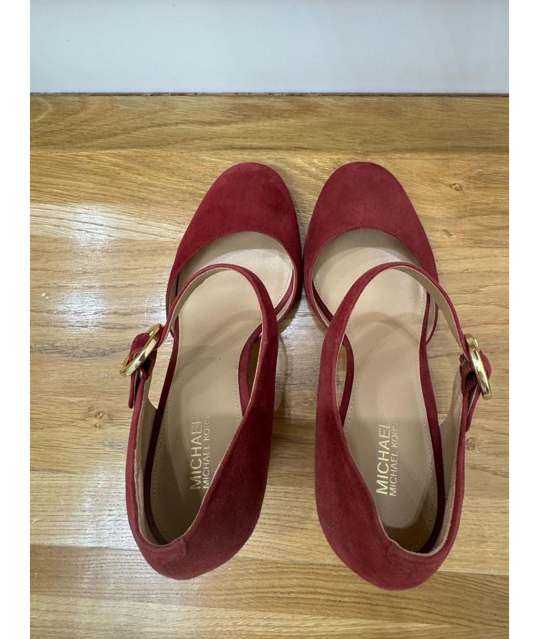 MICHAEL MICHAEL KORS Бордовые замшевые босоножки, фото 3