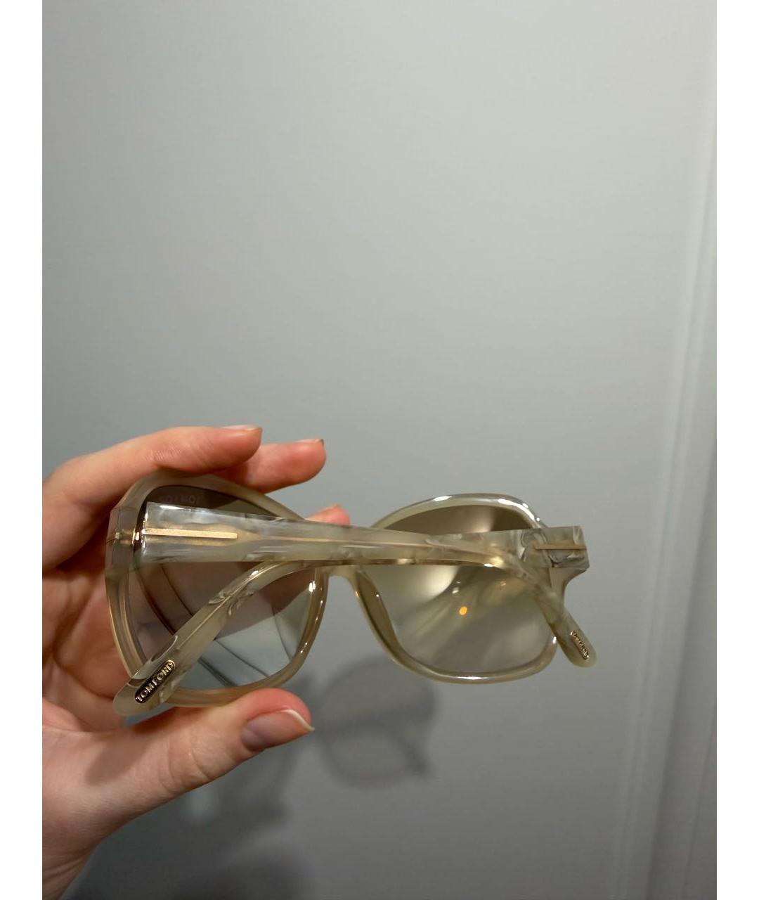 TOM FORD Бежевые пластиковые солнцезащитные очки, фото 4