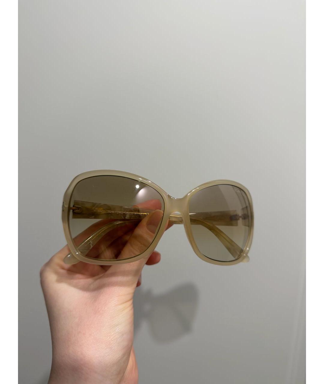 TOM FORD Бежевые пластиковые солнцезащитные очки, фото 9