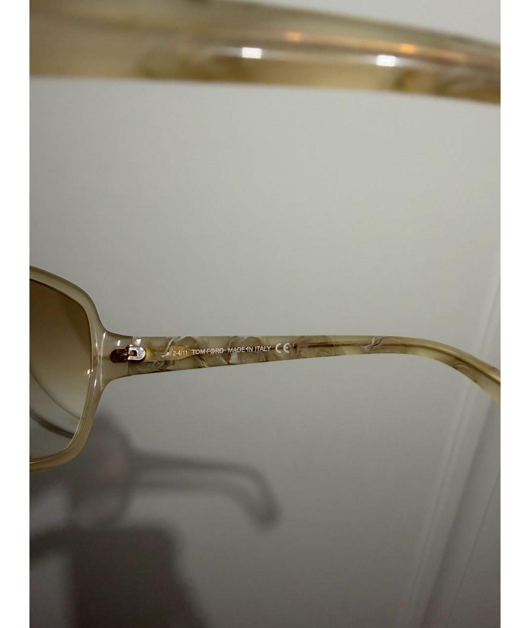 TOM FORD Бежевые пластиковые солнцезащитные очки, фото 5