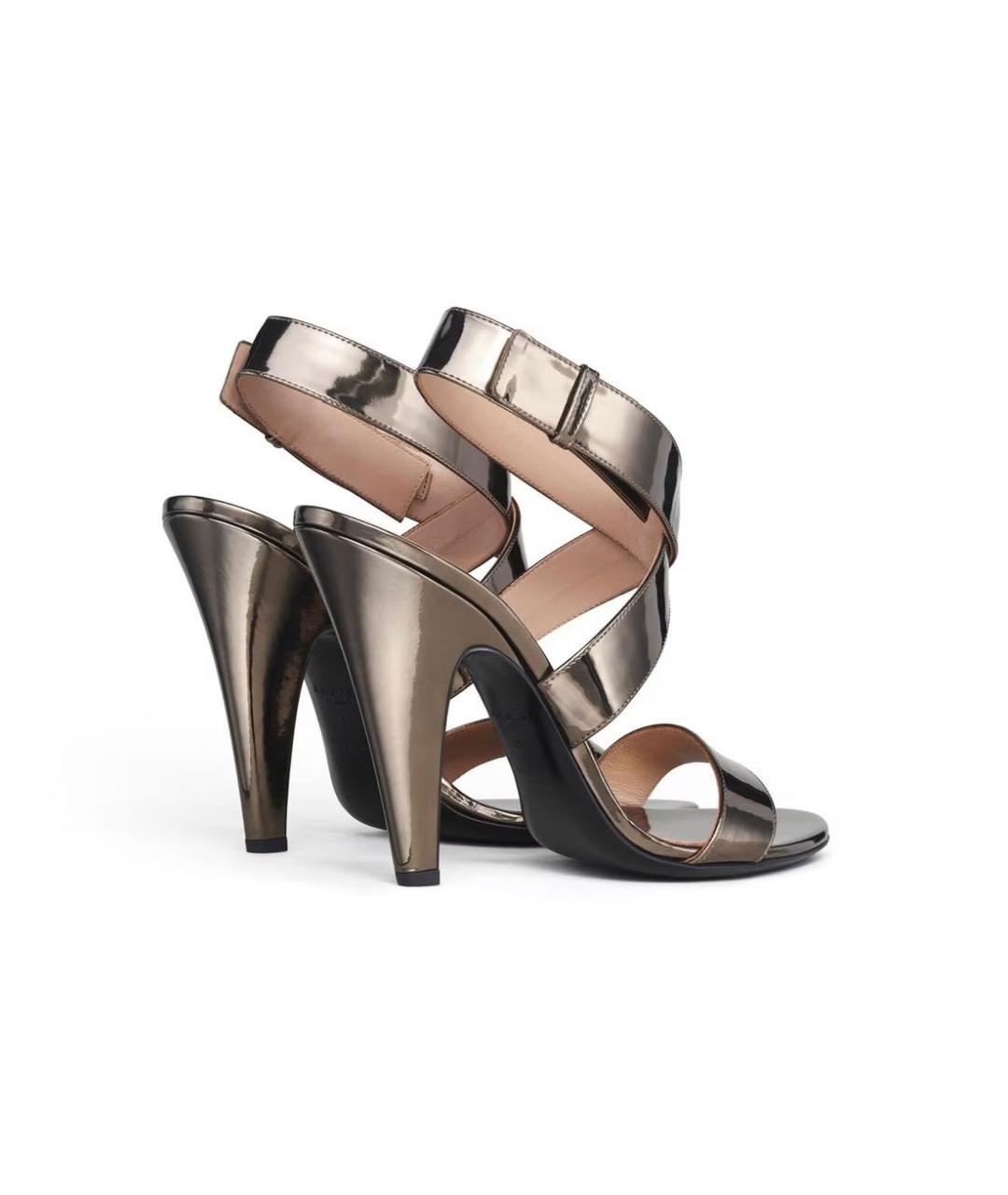 ALAIA Золотые кожаные босоножки, фото 3