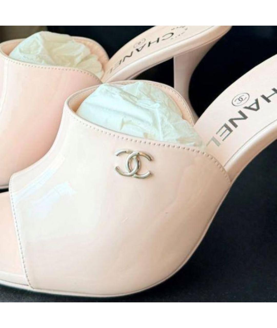 CHANEL Розовые мюли из лакированной кожи, фото 3