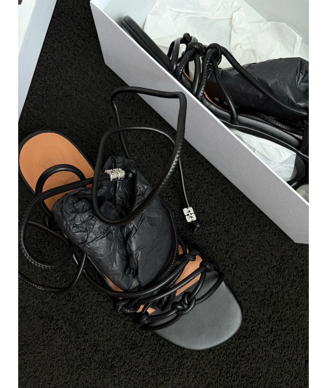 GANNI Черные кожаные босоножки, фото 2