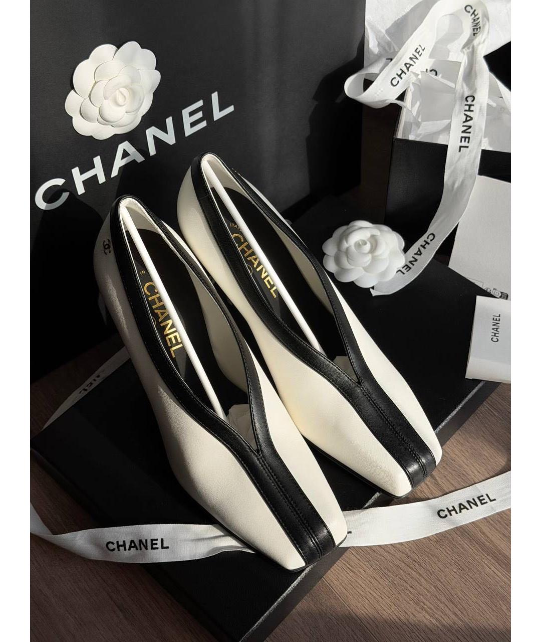 CHANEL Белые кожаные туфли, фото 2