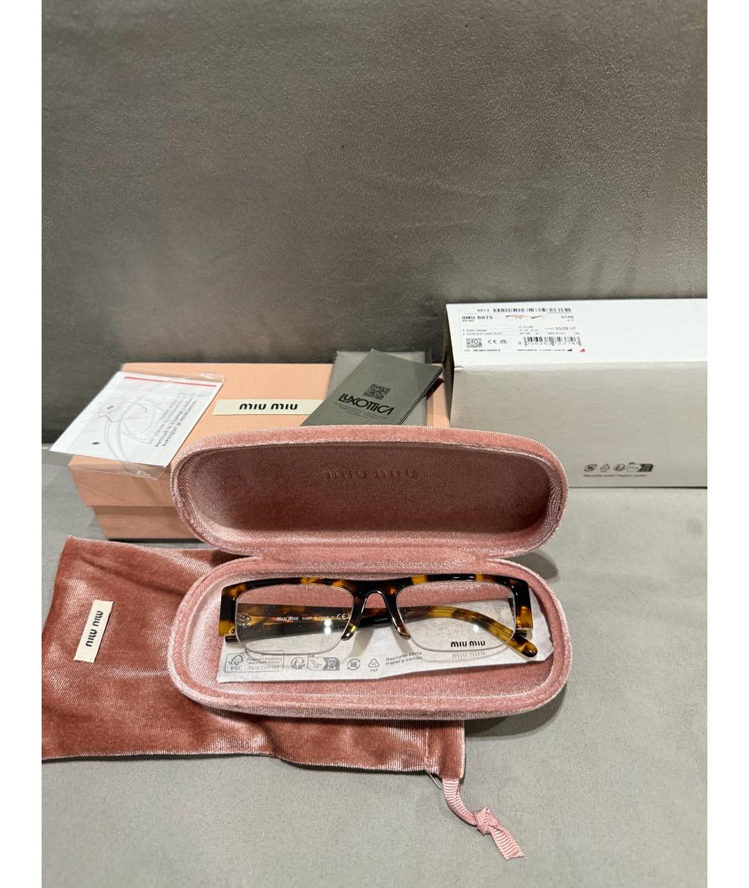 MIU MIU Пластиковые солнцезащитные очки, фото 2