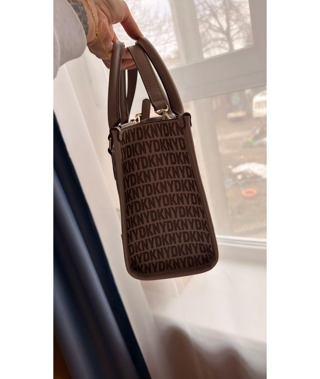 DKNY Коричневая сумка с короткими ручками, фото 4