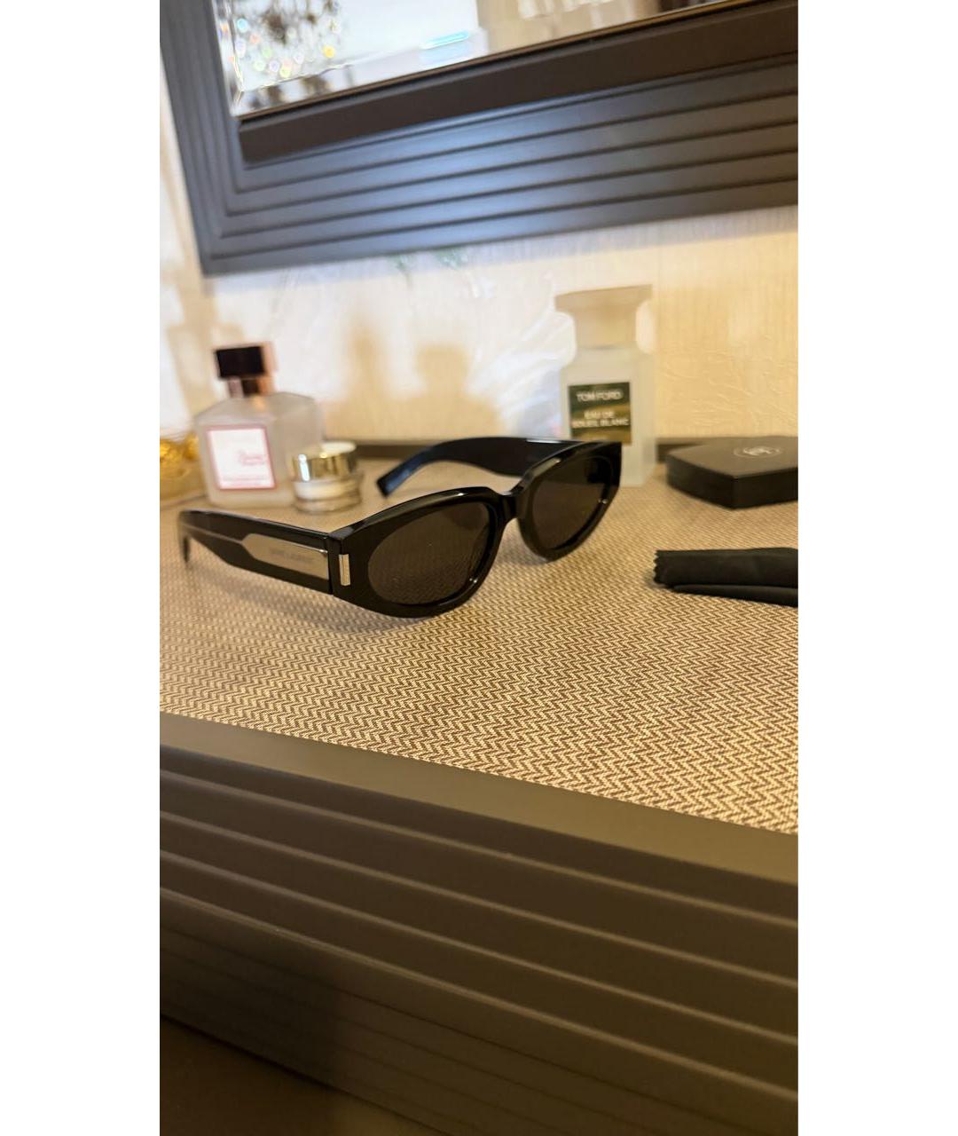 SAINT LAURENT Черные пластиковые солнцезащитные очки, фото 7