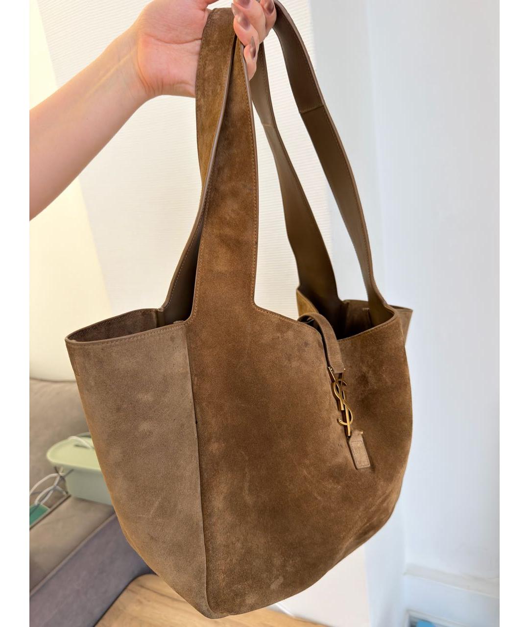 SAINT LAURENT Коричневая замшевая сумка тоут, фото 2