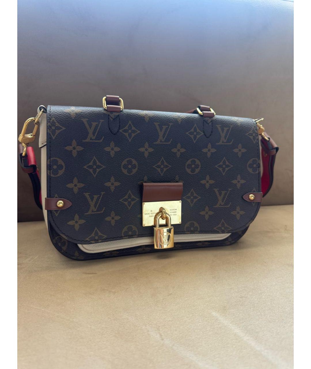 LOUIS VUITTON Коричневая кожаная сумка с короткими ручками, фото 5