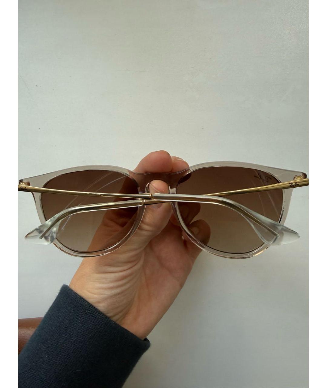 RAY BAN Бежевые пластиковые солнцезащитные очки, фото 2