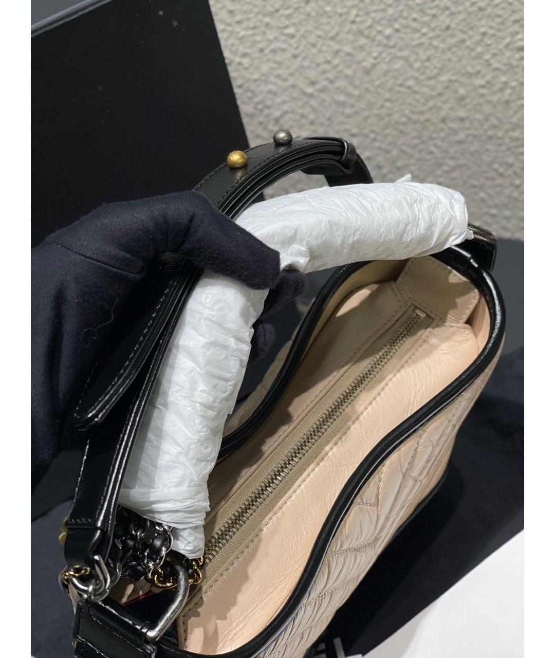 CHANEL Бежевая сумка с короткими ручками, фото 6