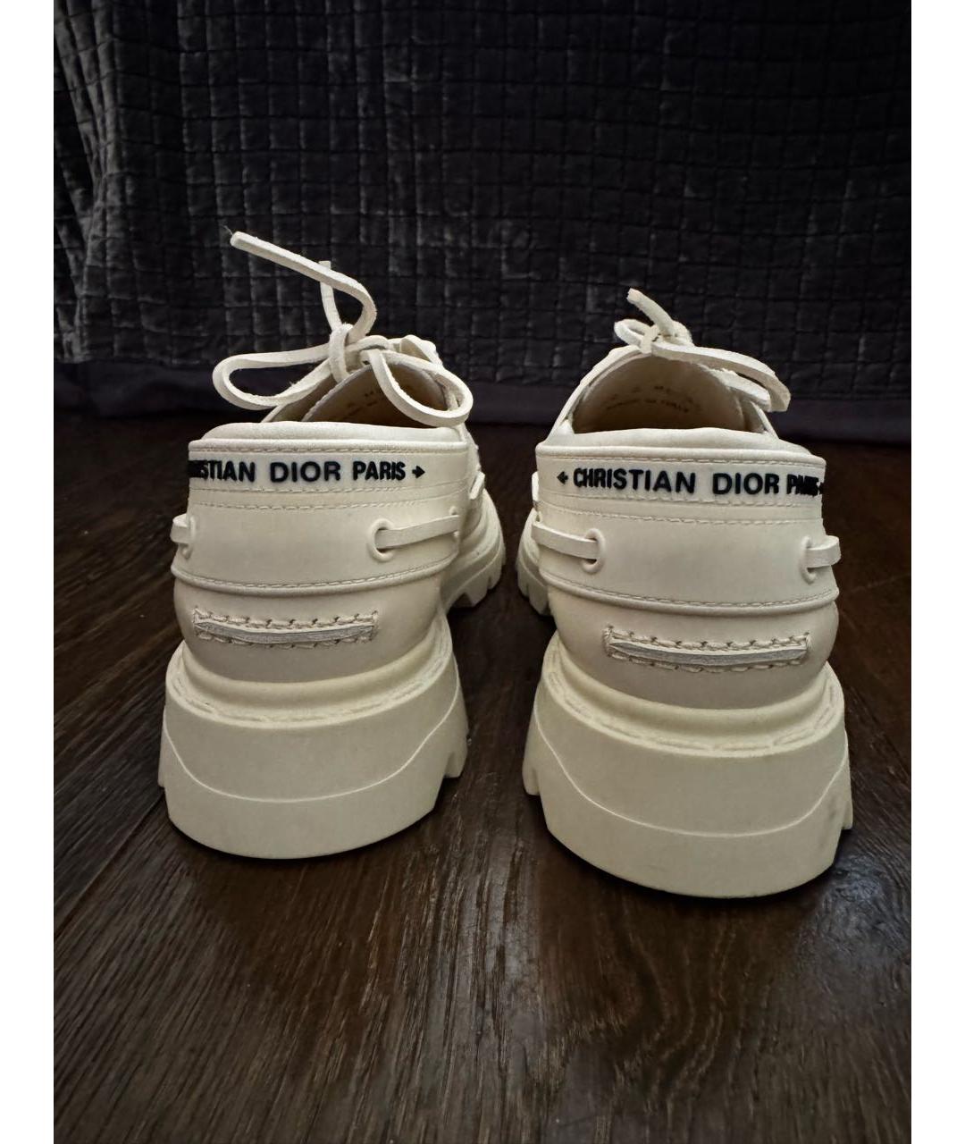 CHRISTIAN DIOR Бежевые кожаные лоферы, фото 4