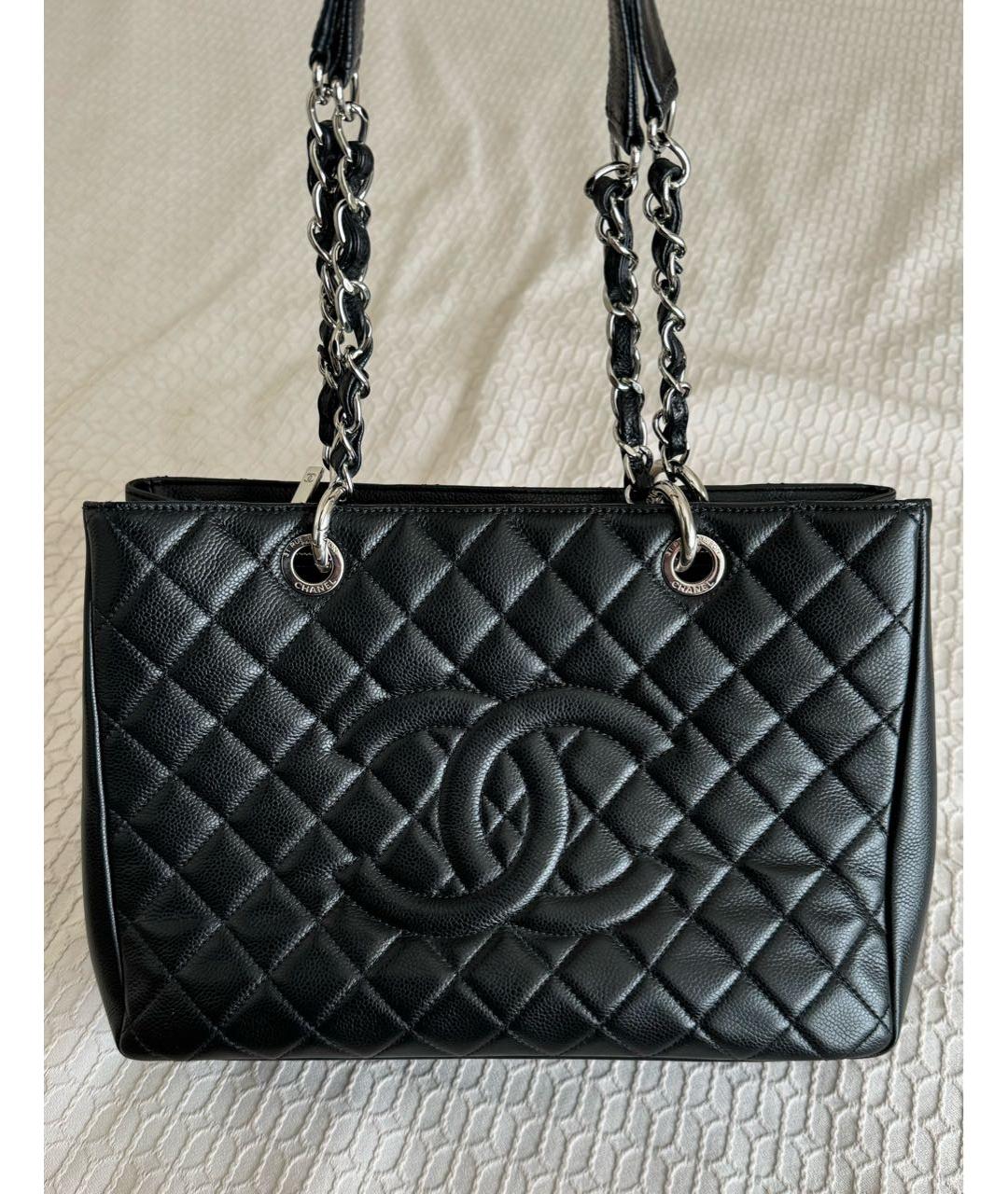 CHANEL Черная кожаная сумка тоут, фото 3