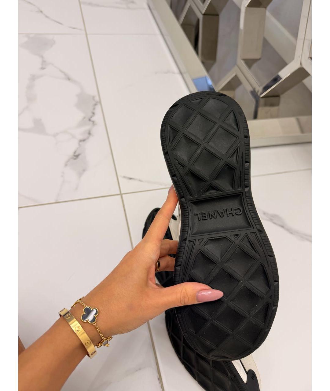 CHANEL Бежевые замшевые кроссовки, фото 7