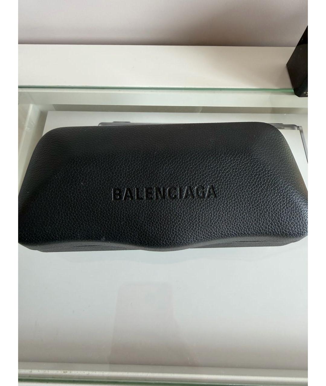BALENCIAGA Черные пластиковые солнцезащитные очки, фото 4
