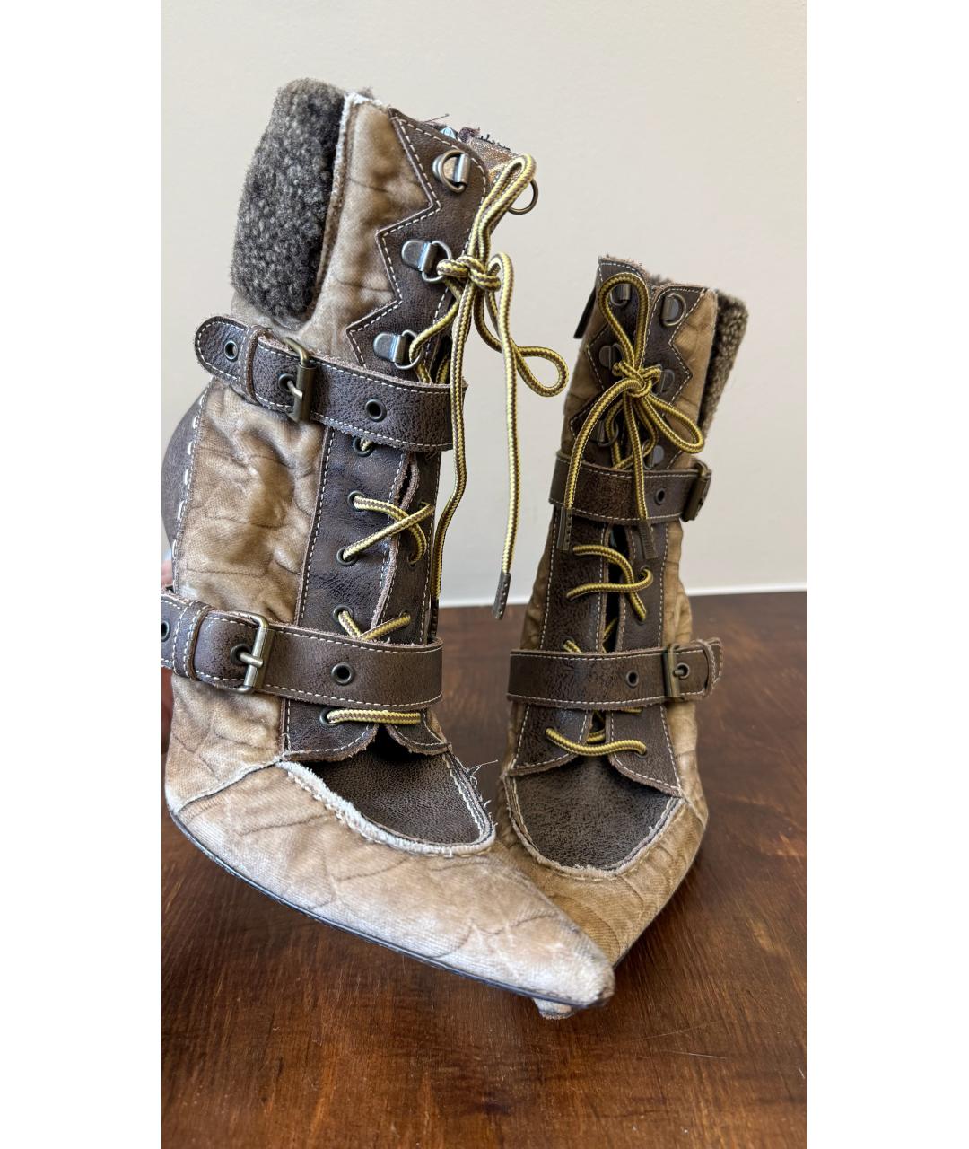 JUST CAVALLI Бежевые кожаные ботинки, фото 2