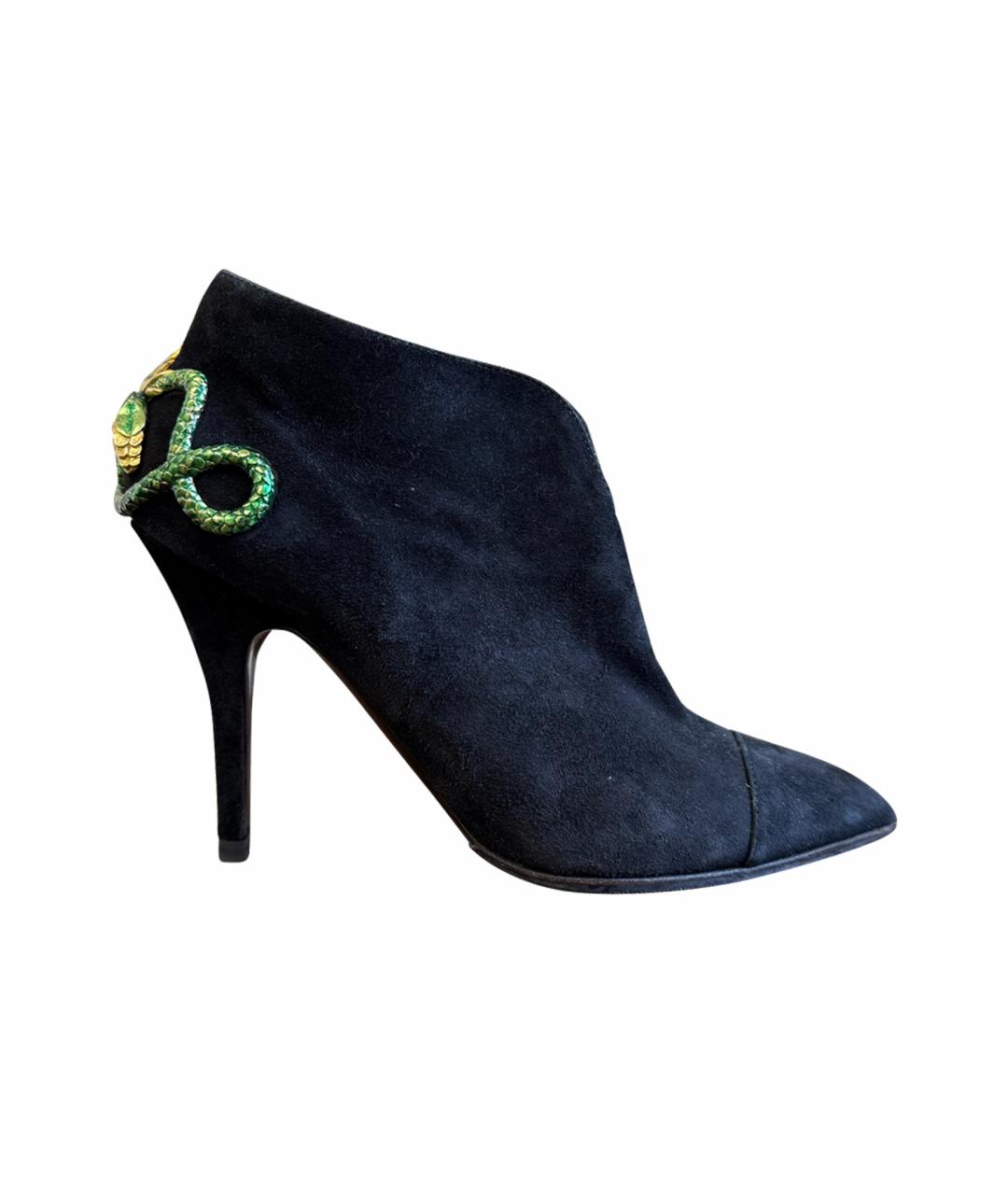 ROBERTO CAVALLI Черные замшевые ботильоны, фото 1