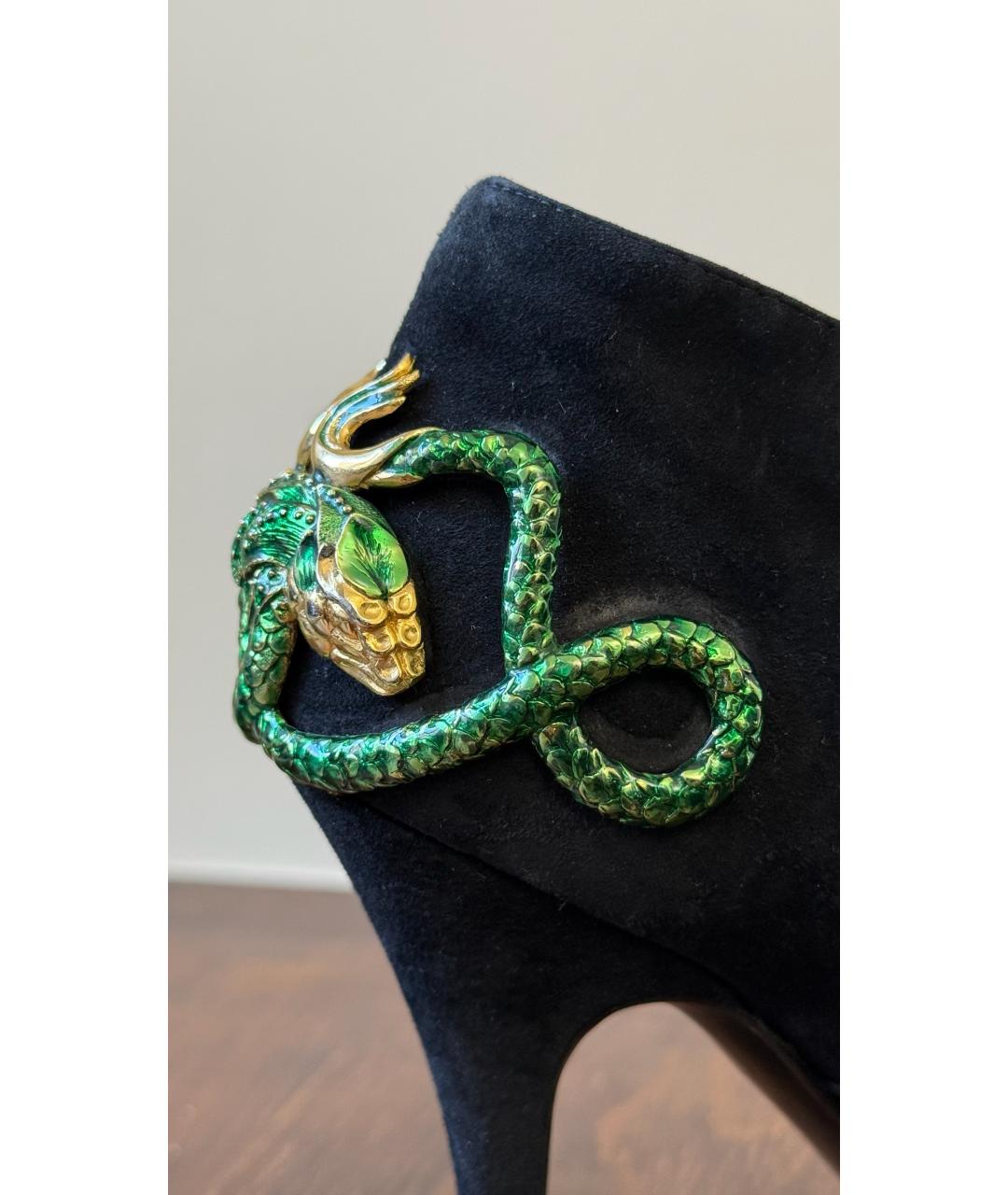 ROBERTO CAVALLI Черные замшевые ботильоны, фото 6