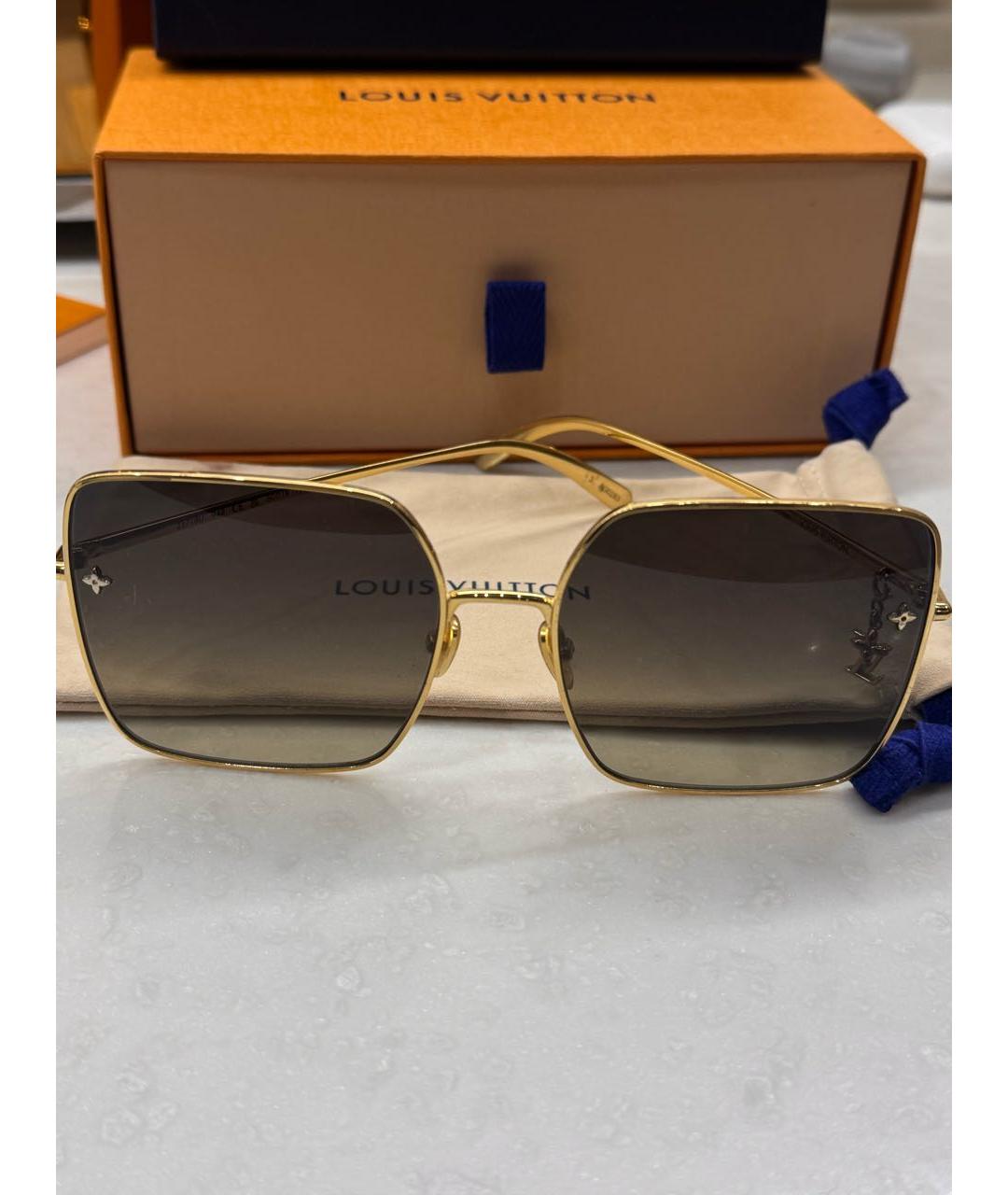 LOUIS VUITTON Золотые металлические солнцезащитные очки, фото 8