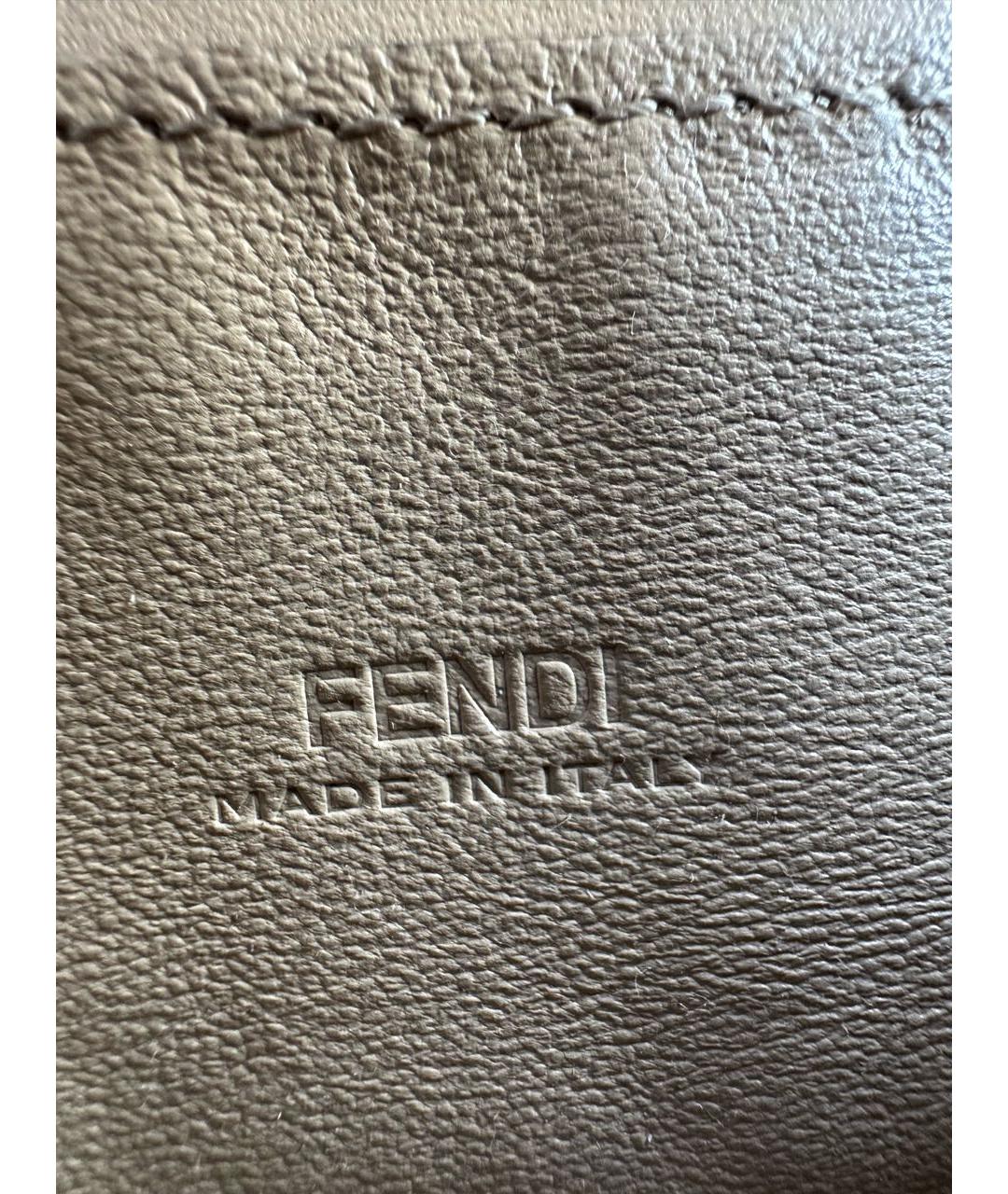 FENDI Бежевая кожаная сумка с короткими ручками, фото 6