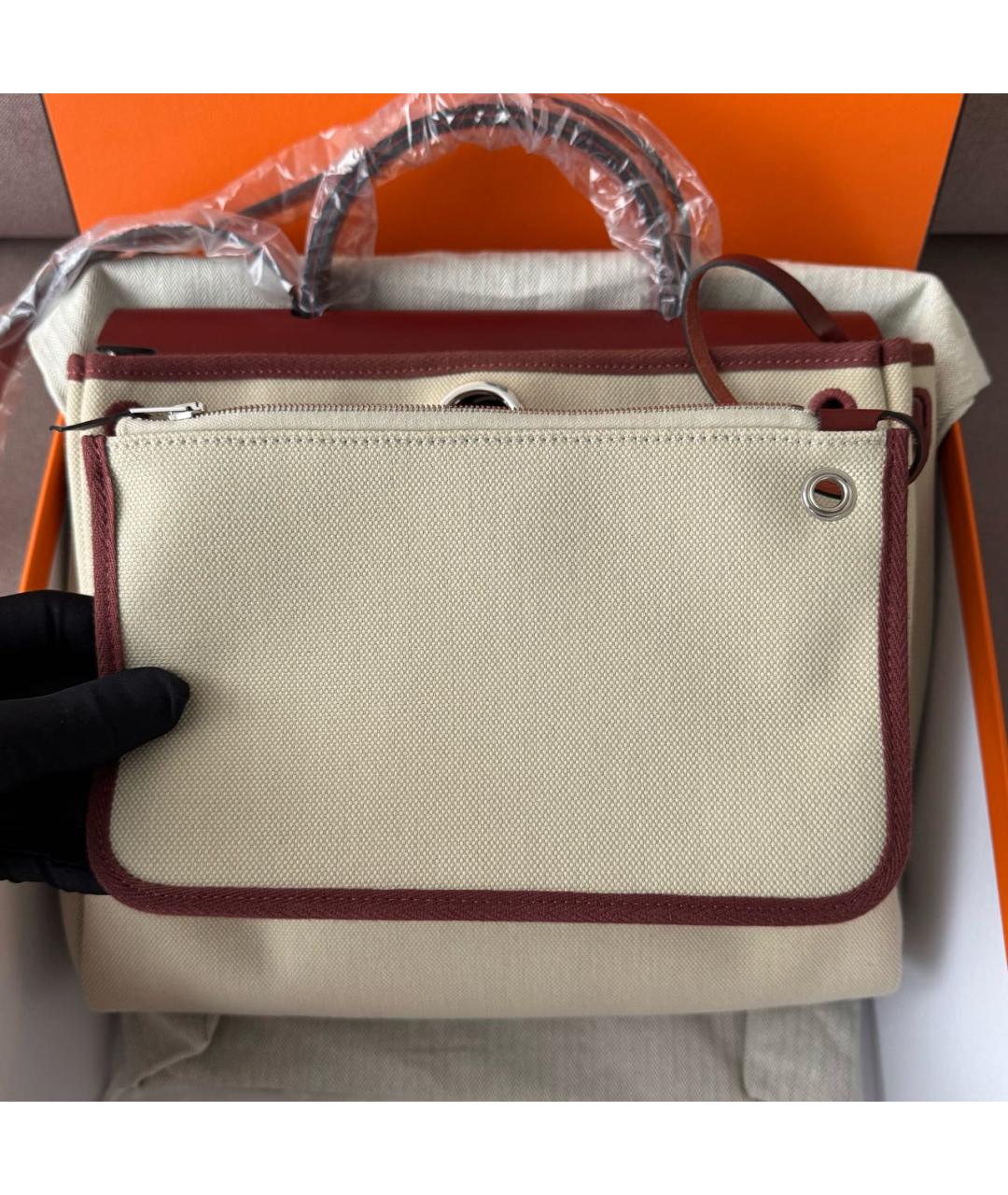 HERMES Бежевая кожаная сумка через плечо, фото 5