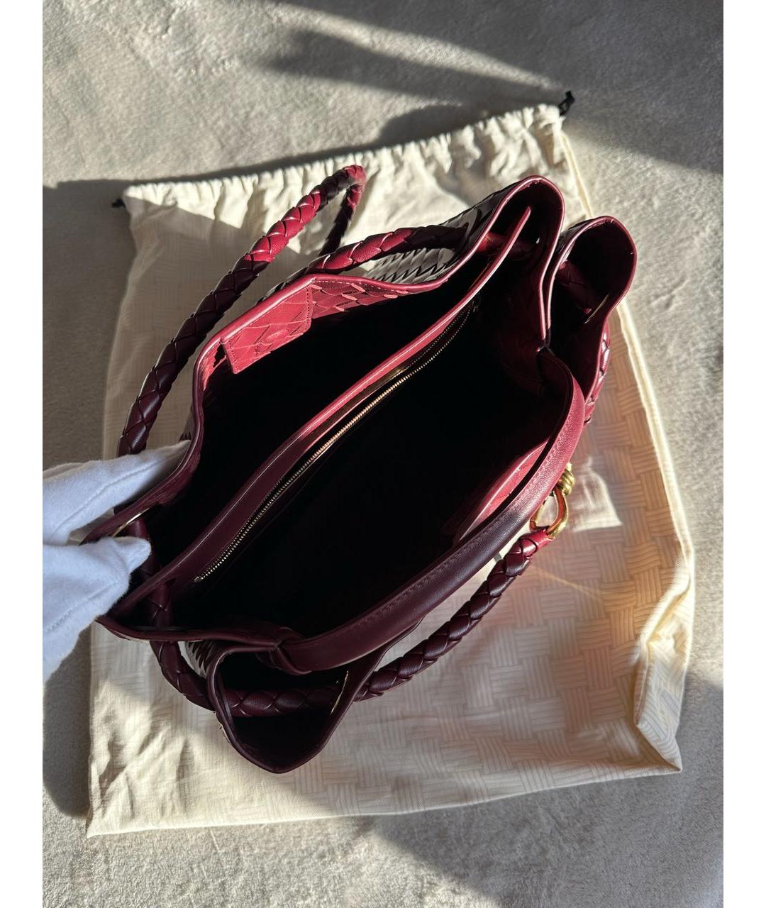 BOTTEGA VENETA Бордовая кожаная сумка тоут, фото 4