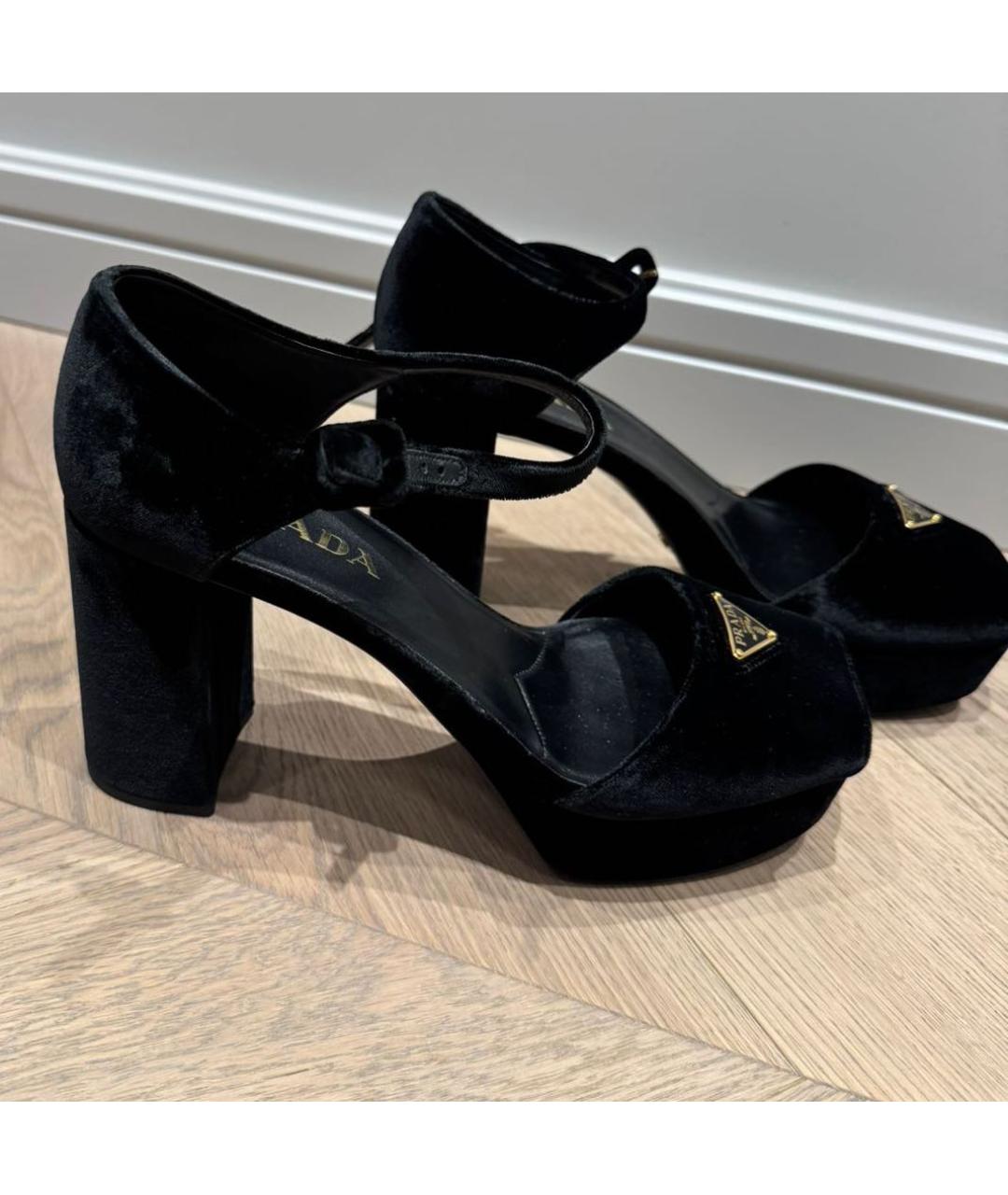 PRADA Черные бархатные босоножки, фото 3
