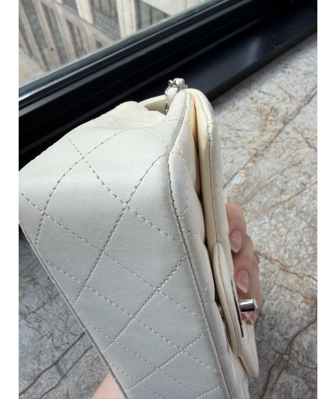 CHANEL Белая кожаная сумка через плечо, фото 6
