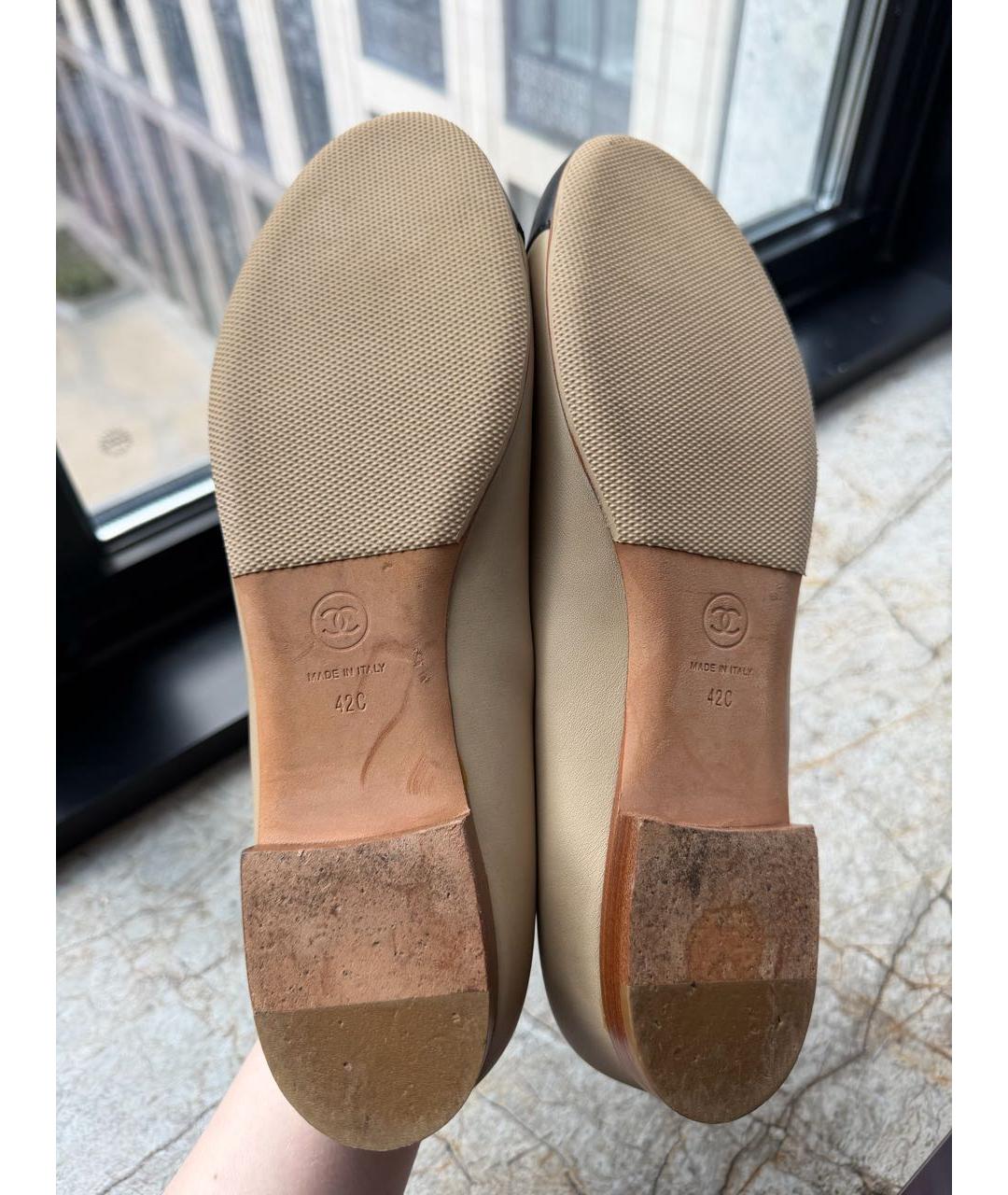 CHANEL Бежевые кожаные балетки, фото 5