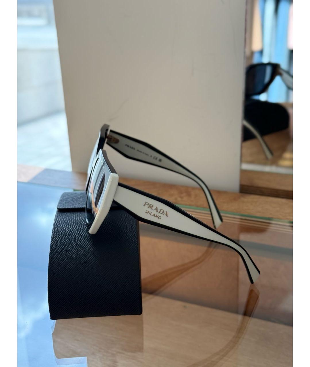 PRADA Черные пластиковые солнцезащитные очки, фото 3