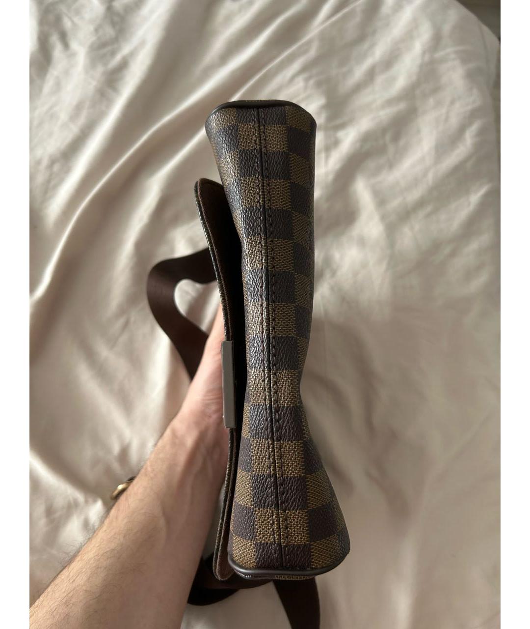 LOUIS VUITTON Коричневая сумка на плечо из искусственной кожи, фото 8