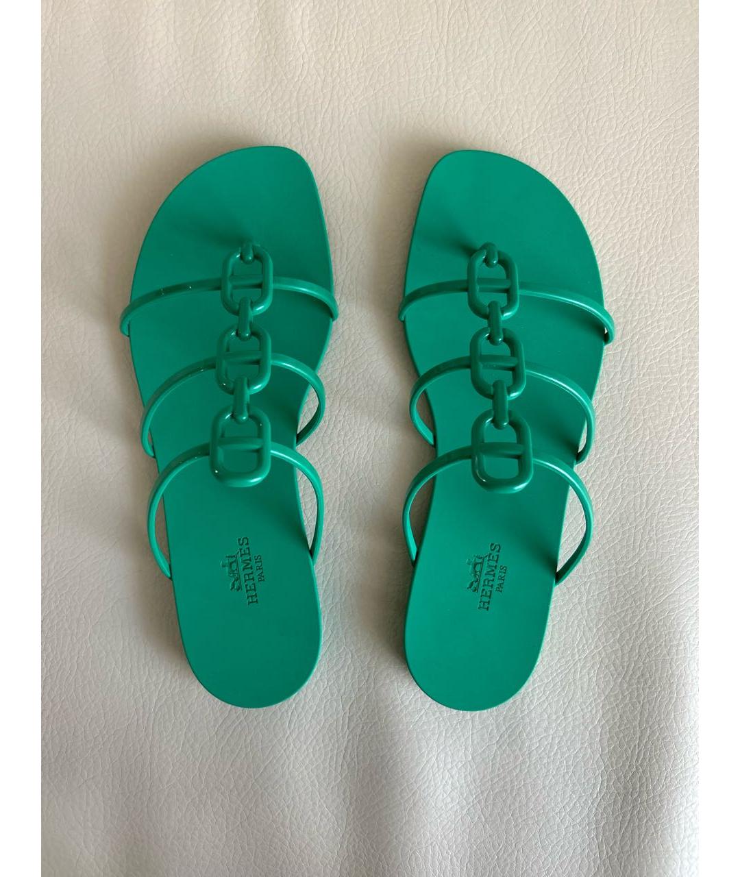 HERMES Зеленые резиновые шлепанцы, фото 3