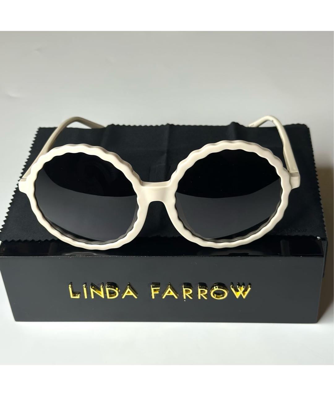 LINDA FARROW Бежевые пластиковые солнцезащитные очки, фото 8