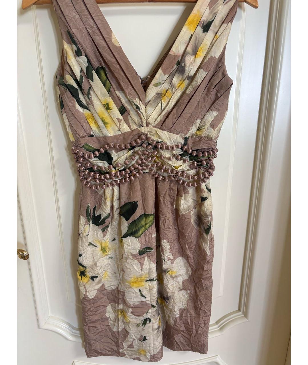 BLUMARINE Бежевое шелковое коктейльное платье, фото 8