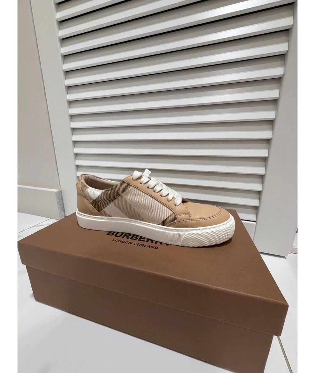 BURBERRY Бежевые кожаные кеды, фото 7