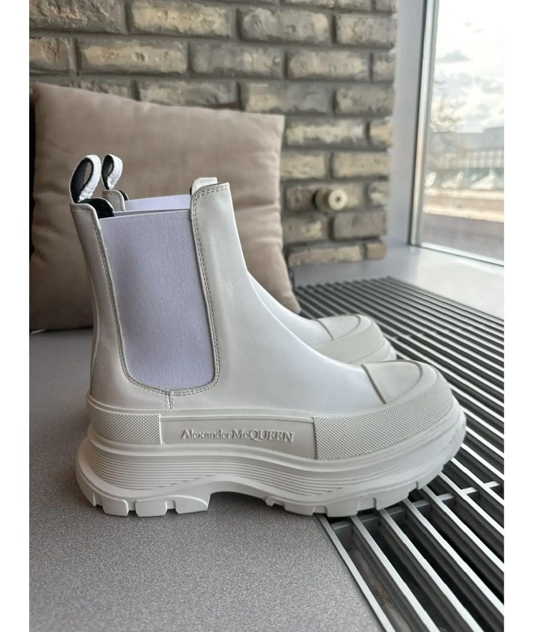 ALEXANDER MCQUEEN Белые кожаные полусапоги, фото 4
