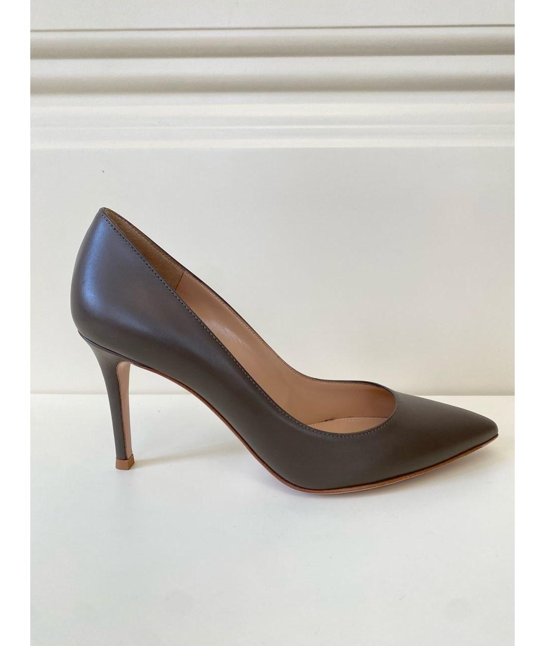 GIANVITO ROSSI Антрацитовые кожаные туфли, фото 9