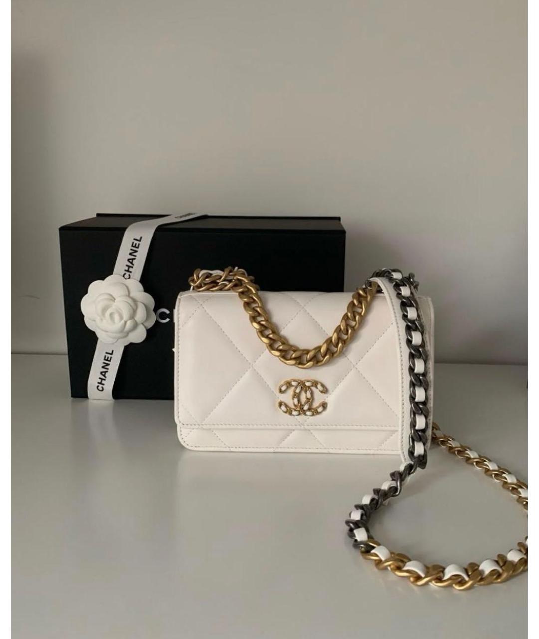 CHANEL Белая кожаная сумка через плечо, фото 7