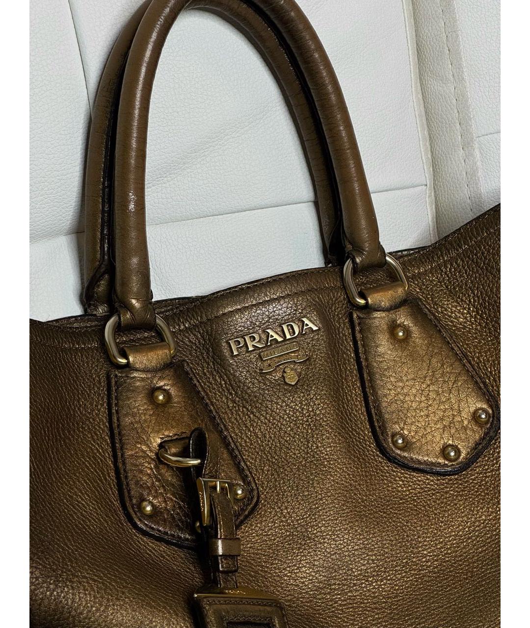 PRADA Золотая кожаная сумка тоут, фото 6